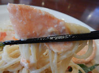 ガスト サーモンとかにの魚介クリームスパゲティ